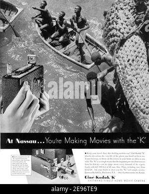 1935 Eastman Kodak's Cine-Kodak K 'a Nassau stai facendo film con la K' Pubblicità, ritoccato e rivisitato, A3+, 600dpi Foto Stock