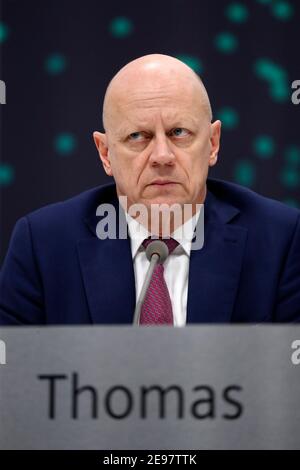 Monaco, Germania. 03 Feb 2021. Ralf P. Thomas, CFO del conglomerato industriale Siemens, partecipa all'Assemblea generale annuale virtuale. Credit: Matthias Schrader/POOL AP/dpa/Alamy Live News Foto Stock