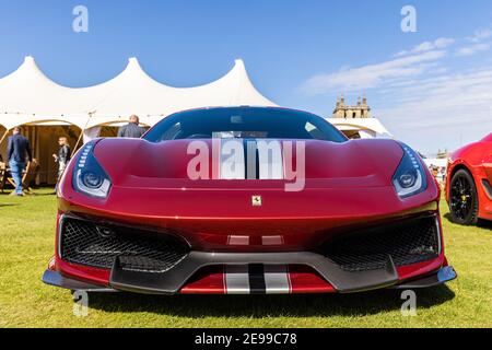 Ferrari 488 pista in mostra al Concours d’Elegance A Blenheim Palace il 26 settembre 2020 Foto Stock