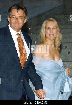 L'ex agente della CIA sotto copertura indetto dall'amministrazione Bush, Valerie Plame Wilson e suo marito ambasciatore Joe Wilson, arrivano al quinto annuale Tribeca Film Festival Vanity Fair Party tenutosi presso la Federal Court House di New York, NY, USA il 26 aprile 2006. È la prima apparizione pubblica di Plame dall'inizio del caso. Foto di Nicolas Khayat/ABACAPRESS.COM Foto Stock