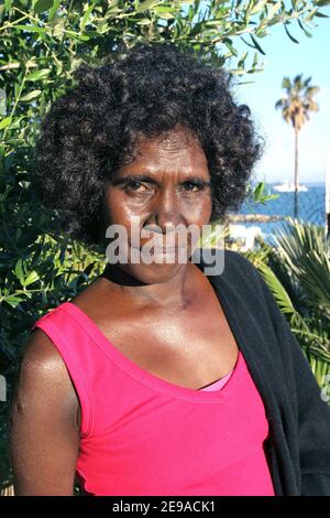 L'attrice australiana Jamie Gulpilil partecipa alla festa del film '10 Canoes' durante il 5nono Festival di Cannes, in Francia, il 19 maggio 2006. Foto di Benoit Pinguet/ABACAPRESS.COM Foto Stock