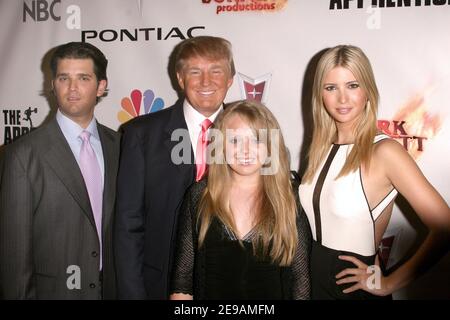 Donald Trump con i suoi figli, Donald Jr., Tiffany e Ivanka arriveranno al dopparty della stagione "The Apprentice" che si terrà il 5 giugno 2006 al LA Mart. Nel centro di Los Angeles, California, USA. Foto di Steve Levy/ABACAPRESS.COM Foto Stock