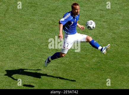 Giappone Hidetoshi Nakata in azione durante la Coppa del mondo 2006, Gruppo F, Australia vs Giappone, a Kaiserslautern, Germania il 12 giugno 2006. Il Portogallo ha vinto 1-0. Foto di Gouhier-Hahn-Orban/Cameleon/ABACAPRESS.COM Foto Stock