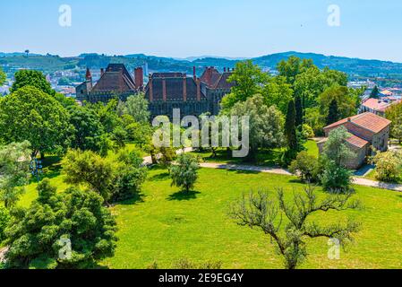 Palazzo dei duchi di Braganca a Guimaraes, Portogallo Foto Stock