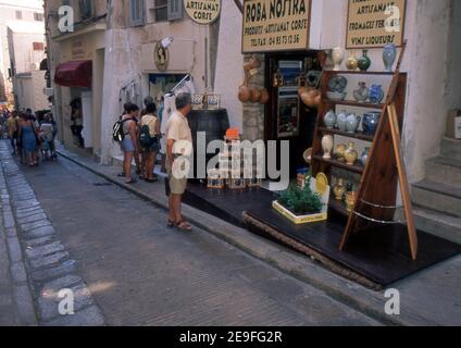 Bonifacio, Corsica, Francia (scansionato da Fujichrome Provia) Foto Stock