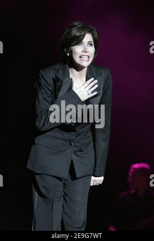 La cantante francese Liane Foly si esibisce dal vivo durante il festival Muzik'Elles a Meaux, vicino a Parigi, il 23 settembre 2006. Foto di Olivier Vadrot/ABACAPRESS.COM Foto Stock