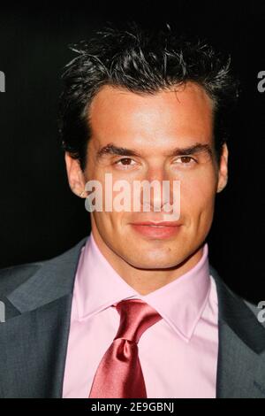 L'attore STATUNITENSE Antonio Sabato Jr arriva alla festa che si tiene presso il ristorante 'Rose des Vents' di Monaco durante il 46° Festival televisivo di Monte Carlo il 30 giugno 2006. Foto di Denis Guignebourg/ABACAPRESS.COM Foto Stock