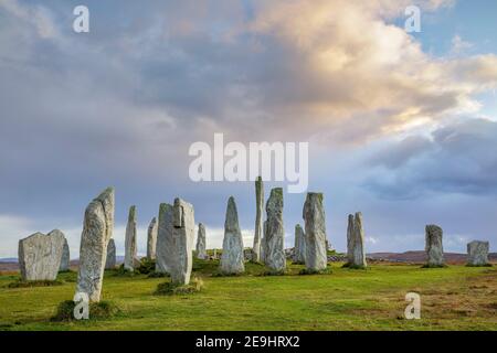 Isle of Lewis and Harris, Scozia: Luce serale alle pietre di Callanish Standing Foto Stock