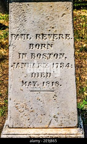 Paul Revere grave Patriot Rider Granary Burying Ground Boston Massachusetts. Vecchio cimitero del 1660 dove gli eroi della Rivoluzione americana sono sepolti Foto Stock