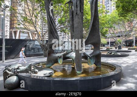 La fontana in bronzo del torrente Tank in Herald Square Circular Quay, Sydney Centro citta', NSW, Australia Foto Stock