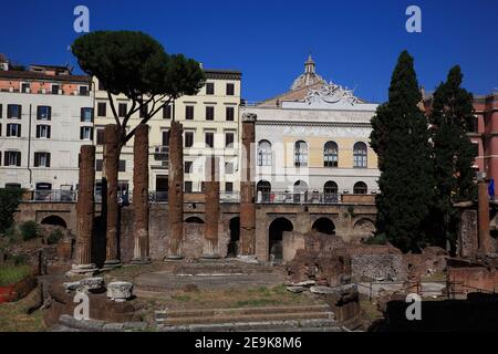 Largo di Torre Argentina, Largo Argentina, una piazza nel quartiere di Pigna a Roma sull'antico campus di Martius, Italia / Largo di Torre Argentina Foto Stock