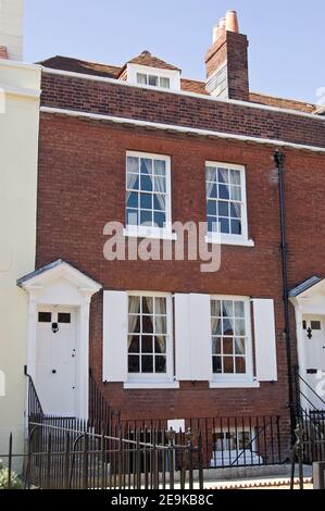 Casa storica a Portsmouth, Hampshire, dove nacque il romanziere Charles Dickens (1812 - 1870). Ora un museo dedicato al grande scrittore. Histori Foto Stock