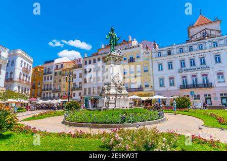 COIMBRA, PORTOGALLO, 21 MAGGIO 2019: Monumento a Joaquim António de Aguiar in piazza Portagem a Coimbra, Portogallo Foto Stock
