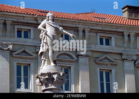 Italia, Friuli Venezia Giulia, Trieste, Piazza dell’unità d’Italia, Monumento all’Imperatore d’Austria Carlo VI Foto Stock