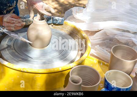 Boston, ma, USA - Luglio 2019: Newbury Street festival in centro con mostre di artigiani Foto Stock