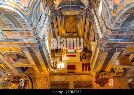 LISBONA, PORTOGALLO, 1 GIUGNO 2019: Interno della basilica da estrela a Lisbona, Portogallo Foto Stock