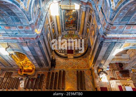 LISBONA, PORTOGALLO, 1 GIUGNO 2019: Interno della basilica da estrela a Lisbona, Portogallo Foto Stock