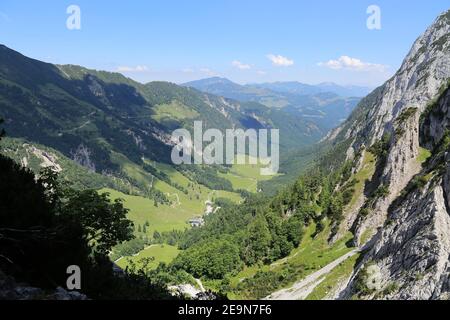 Riserva naturale Kaiserbachtal a Wilder Kaiser, Tirolo, Austria Foto Stock