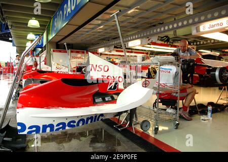 Atmosfera prima del Gran Premio brasiliano di Formula 1, a Sao Paulo, Brasile, il 19 ottobre 2006. Foto di Christophe Guibbaud/Cameleon/ABACAPRESS.COM Foto Stock