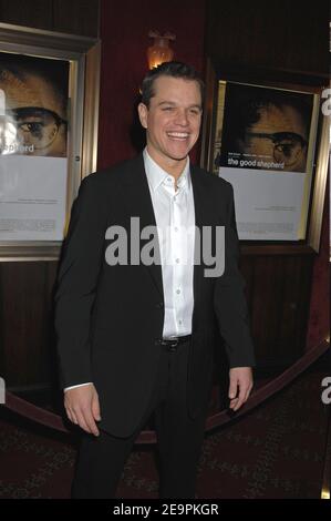 Matt Damon partecipa alla prima di 'The Good Shepherd', tenutasi al Teatro Ziegfeld di New York, USA lunedì 11 dicembre 2006. Foto di David Miller/ABACAPRESS.COM Foto Stock