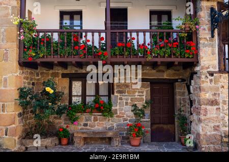 Barcena Mayor, villaggio, Cantabria, Spagna. Foto Stock