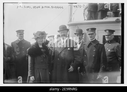 La sig.ra Sims, hylan & Adm. Burrage Foto Stock