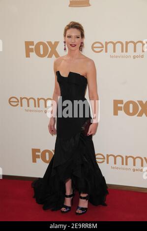 Anna Torv al Primetime Emmy Awards 2011 al Nokia Theatre L.A. Vivi nel centro di Los Angeles Foto Stock