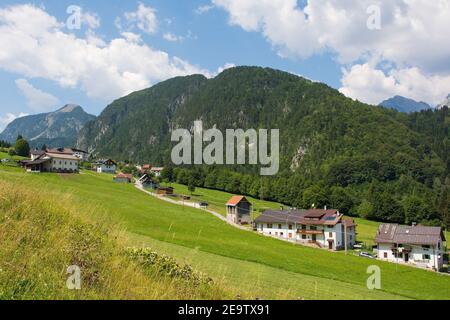 Il paesaggio estivo nei pressi di Studena alta in provincia di Udine, Friuli-Venezia Giulia, Italia nord-orientale Foto Stock