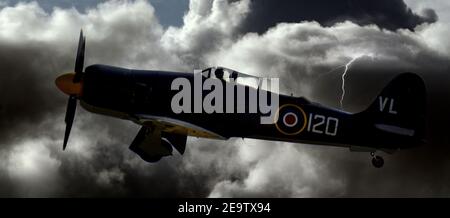 L'Hawker Sea Fury è un aereo da combattimento britannico progettato e prodotto da Hawker Aircraft. Ultimo di una linea. Cielo aggiunto. Foto Stock