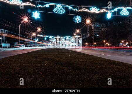 La città di Galati, Romania, di notte Foto Stock