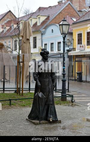 Statua di Marija Juric Zagorka in via Tkalciceva a Zagabria, Croazia Foto Stock