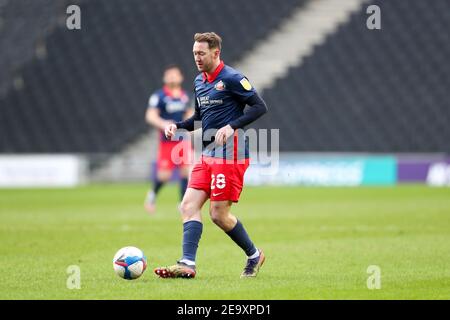 MILTON KEYNES, INGHILTERRA. 6 FEBBRAIO: Sunderland's Aiden McGeady durante la prima metà della Sky Bet League uno partita tra MK Dons e Sunderland allo stadio MK, Milton Keynes sabato 6 febbraio 2021. (Credit: John Cripps | MI News) Credit: MI News & Sport /Alamy Live News Foto Stock