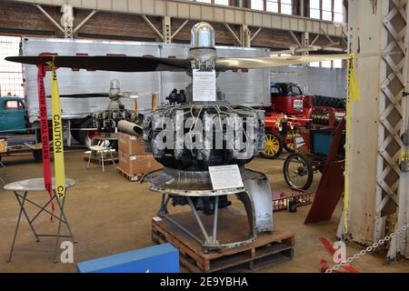 Un motore radiale Pratt & Whitney R-1830 in esposizione al North Carolina Transportation Museum. Foto Stock