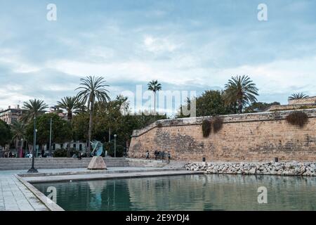 Bella vista della diocesi cattolica romana di Maiorca chiesa a Malcola, Palma di Maiorca, Baleari, Spagna Foto Stock