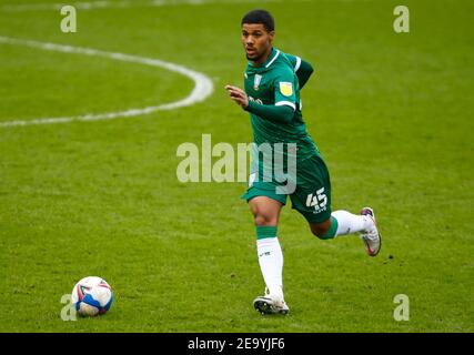 LONDRA, Regno Unito, FEBBRAIO 06: Elias Kachunga di Sheffield mercoledì durante il campionato Sky Bet tra Millwall e Sheffield mercoledì al Den Stadium di Londra il 06 febbraio 2021 Credit: Action Foto Sport/Alamy Live News Foto Stock