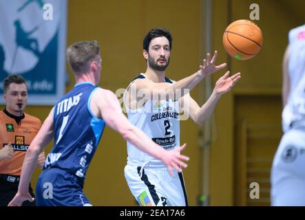 Karlsruhe, Germania. 03 maggio 2021. Am Vall: Aaron Schmidt (Wizards). GES/Basketball/Pro B: KIT Arvato College Wizards - Dresden Titans, 02/07/2021 | Use worldwide Credit: dpa/Alamy Live News Foto Stock