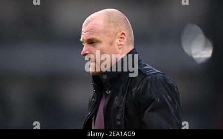 File photo datato 06-02-2021 del direttore di Burnley Sean Dyche. Data immagine: Sabato 6 febbraio 2021. Data di emissione: Domenica 7 febbraio 2021. Foto Stock