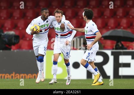 Keita Balde, attaccante senegalese di Sampdoria, celebra dopo aver segnato un gol durante la serie UNA partita di calcio tra Benevento e UC Sampdoria allo stadio Ciro Vigorito di Benevento, Italia, il 07 febbraio 2021 Foto Stock