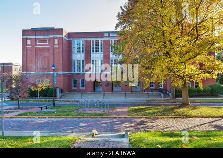 ATHENS, OH, USA - 6 NOVEMBRE: Gordy Hall il 6 novembre 2020 alla Ohio University di Atene, Ohio. Foto Stock