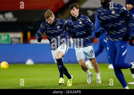 SHEFFIELD, INGHILTERRA, 7 FEBBRAIO: Il Timo Werner di Chelsea si riscalda durante la partita della Premier League tra Sheffield United e Chelsea a Bramall Lane, Sheffield, domenica 7 febbraio 2021. (Credit: Chris Donnelly | MI News) Credit: MI News & Sport /Alamy Live News Foto Stock