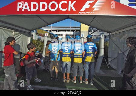 Atmosfera durante il G.P di Barcellona, circuito Catalunya, il 7 maggio 2005. Foto di Thierry Gromik/ABACA Foto Stock