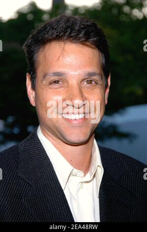 L'attore Ralph Macchio partecipa alla prima stagione 'Entourage' di HBO, tenutasi al Damrosch Park presso il Lincoln Center di New York City, NY, USA, il 2 giugno 2005. Foto di Slaven Vlasic/ABACA. Foto Stock