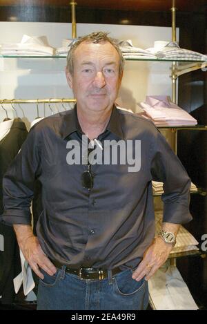 Nick Mason batterista di Pink Floyd al negozio Alfred Dunhill a Parigi, Francia, il 4 giugno 2005. Foto di Mehdi Taamallah/ABACA. Foto Stock