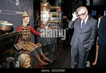 Il regista STATUNITENSE Martin Scorsese partecipa all'inaugurazione della nuova Cinematheque Francaise a Parigi, in Francia, progettata dall'architetto statunitense Frank O. Gehry, il 26 settembre 2005. Foto di Laurent Zabulon/ABACAPRESS.COM Foto Stock