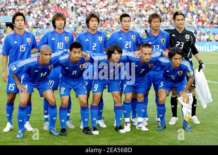 Squadra di calcio giapponese durante il primo round della FIFA Confederations Cup, Giappone contro Brasile, a Colonia, Germania, il 22 giugno 2005. Foto di Christian Liegi/ABACAPRESS.COM Foto Stock