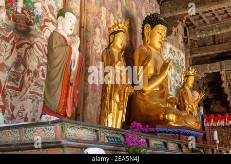 Statue buddiste al tempio Bulguksa di Gyeongju, Corea del Sud Foto Stock