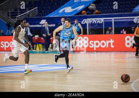 Usman Garuba durante la vittoria di Real Madrid su Movistar Estudiantes 65 - 79 in Liga Endesa regolare stagione di gioco (giorno 23) celebrato a Madrid (Spagna) al Wizink Center. 7 Febbraio 2021. (Foto di Juan Carlos García Mate / Pacific Press) Foto Stock