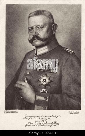 Paul von Hindenburg (1847 – 1934) fu un generale e statista tedesco che comandò l'esercito imperiale tedesco durante la prima guerra mondiale e successivamente divenne Presi Foto Stock