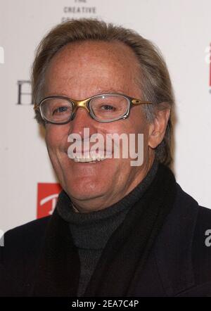 File photo - Peter fonda partecipa a una festa in onore di Mark Ordesky of New Line con il Ray-Ban Visionary Award 2004 al Sundance Film Festival 2004. Park City, 20 gennaio 2004. (Nella foto: Peter fonda). Peter fonda, la stella, co-scrittore e produttore del classico di culto Easy Rider del 1969, è morto all'età di 79 anni. Peter fonda faceva parte di una famiglia di veterani di Hollywood. Oltre ad essere il fratello di Jane fonda, era anche il figlio dell'attore Henry fonda, e padre di Bridget, anche un attore. Foto di Lionel Hahn/Abaca. Foto Stock