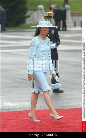 La Principessa Caroline di Monaco arriva alla Cattedrale di Santa Maria la Real de la Almudena di Madrid-Spagna sabato 22 maggio 2004 per la cerimonia di nozze del Principe ereditario Felipe di Spagna e Letizia Ortiz. Foto di Abd Rabbo-Hounsfield-Klein-Mousse-Zabulon/ABACA. Foto Stock